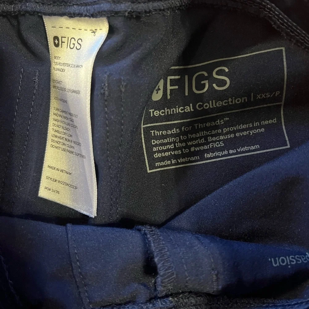 FIGS scrub pants straight leg